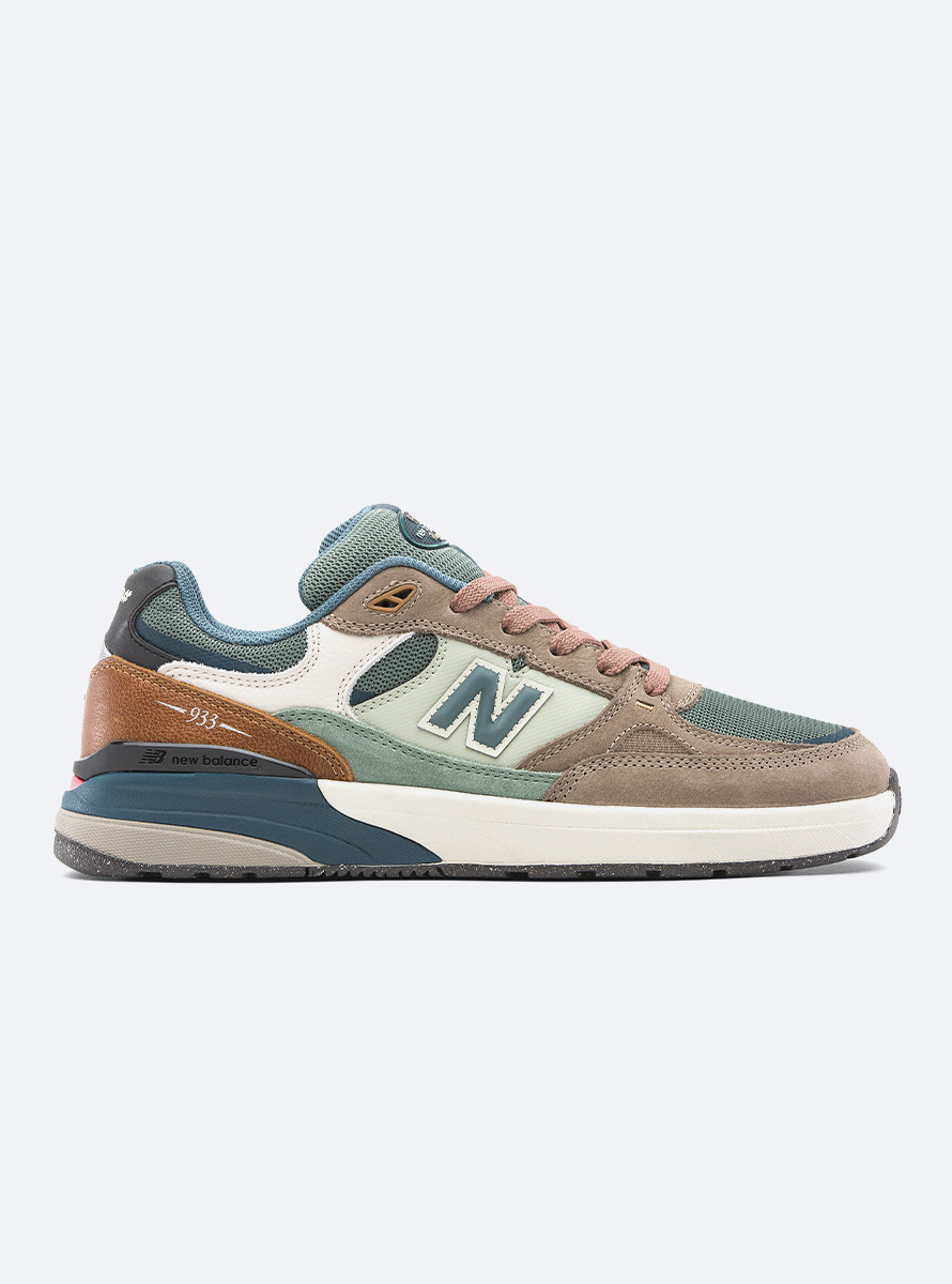 Zapatillas New Balance Numeric 933 Andrew Reynolds ORI Mushroom New Spruce