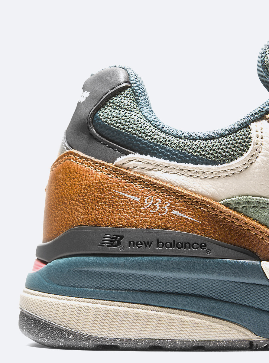 Zapatillas New Balance Numeric 933 Andrew Reynolds ORI Mushroom New Spruce