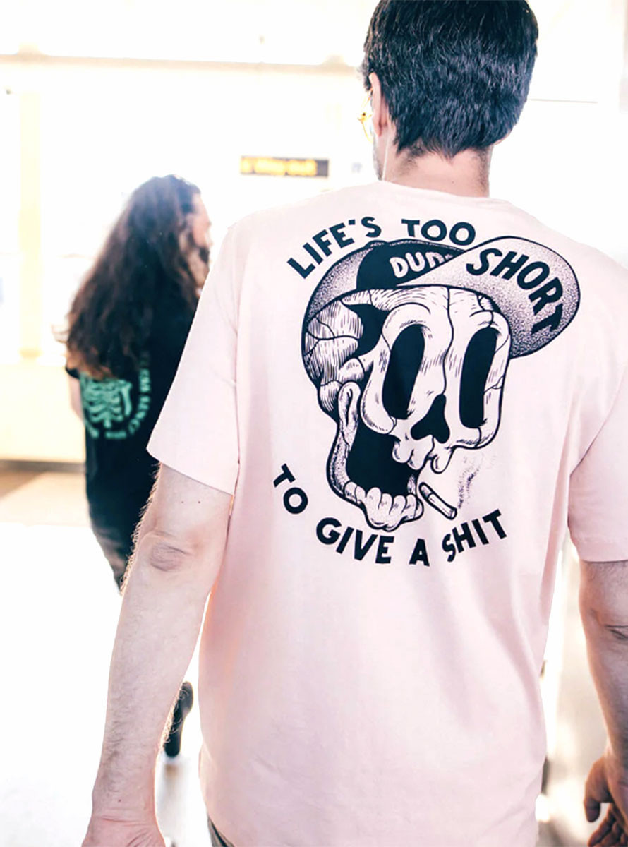 Camiseta THE DUDES Too Short Smokes T-Shirt SS Fraiche Peche