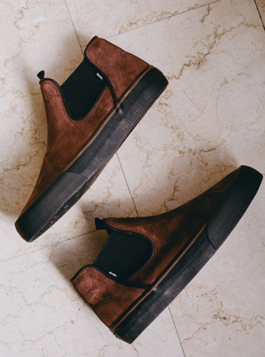 Bota GLOBE Dover Dark Chocolate Gillette